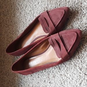 Franco Sarto 7.5 Burgundy Suede Loafer